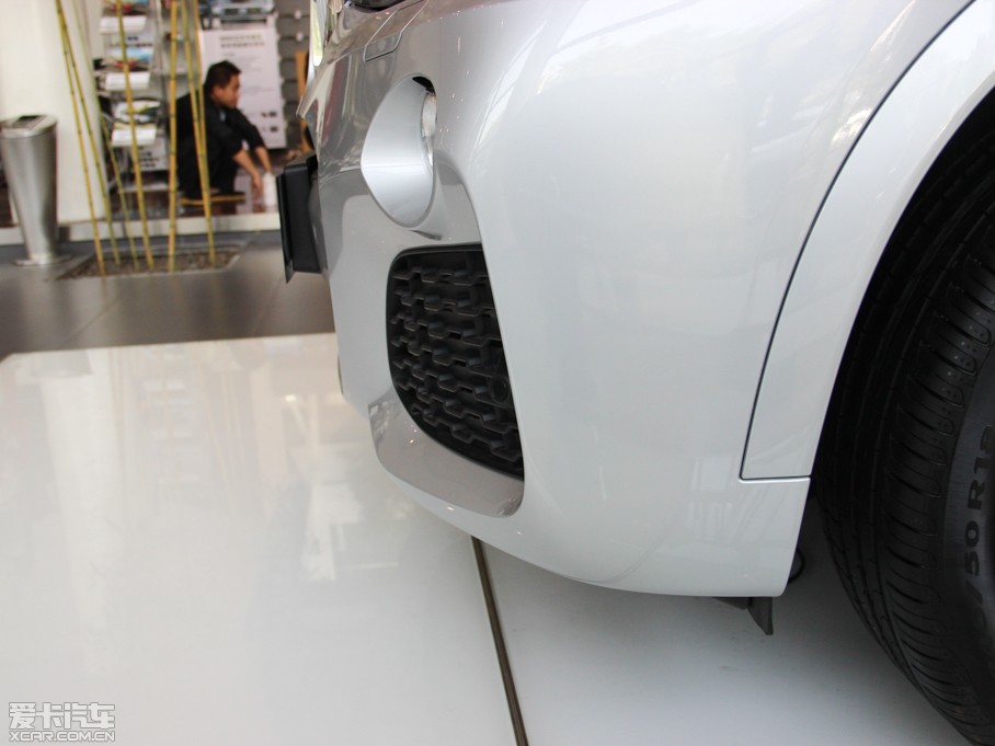 2014RX4 xDrive28i M\