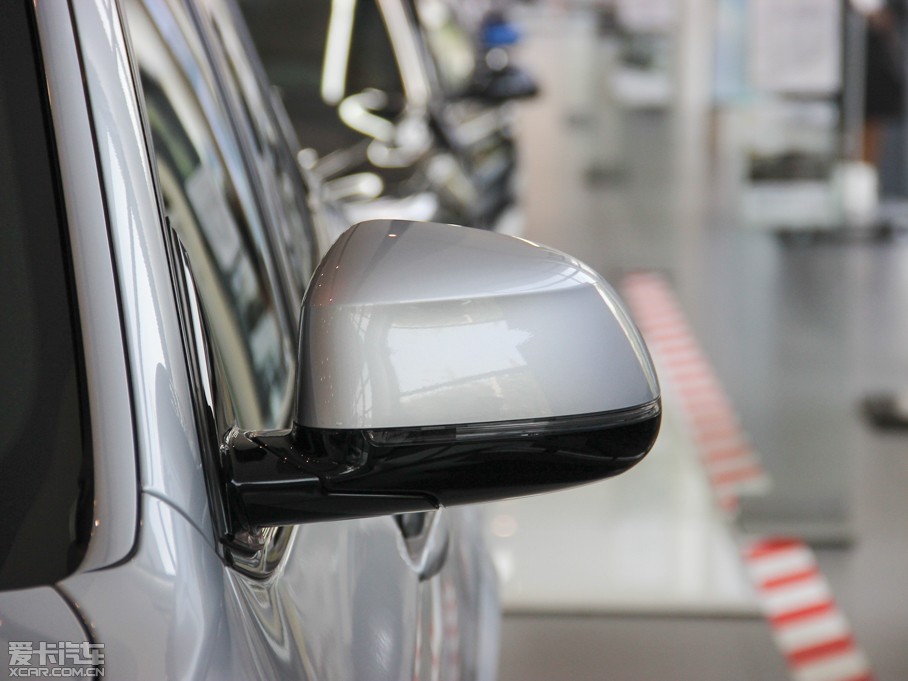 2014RX4 xDrive28i M\