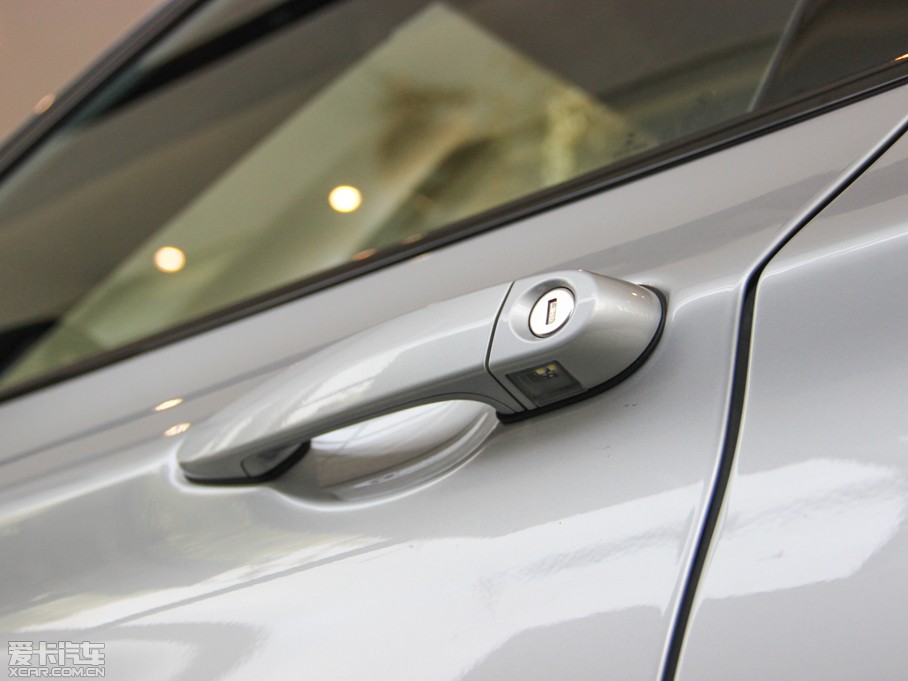 2014RX4 xDrive28i M\