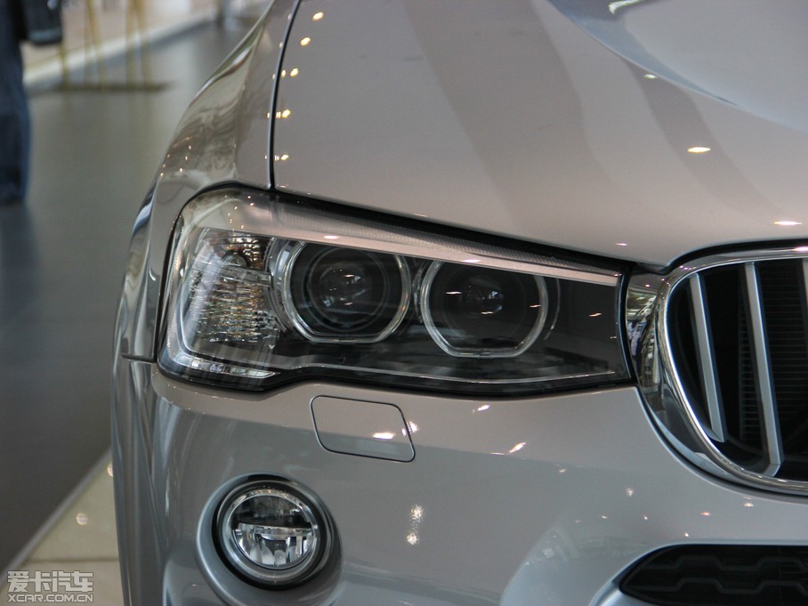 2014��RX4 xDrive28i M�\(y��n)��(d��ng)��