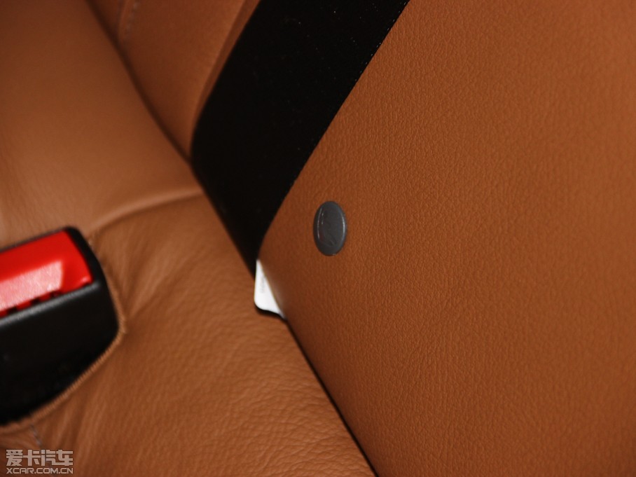 2014��RX4 xDrive28i M�\����