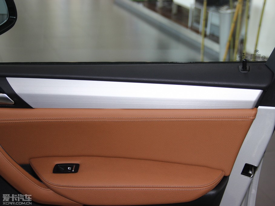 2014RX4 xDrive28i M\