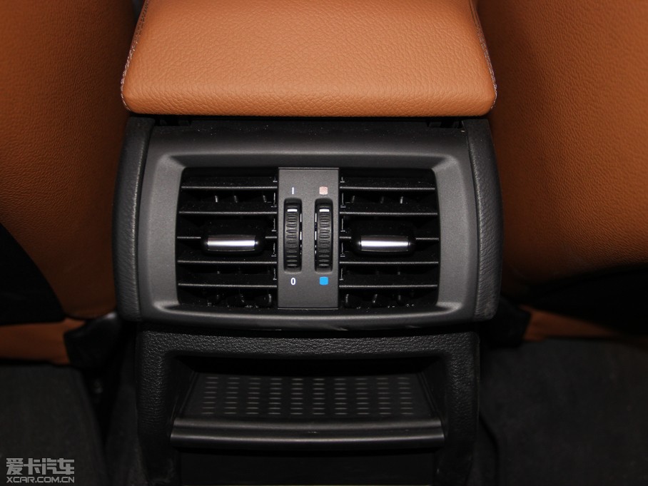 2014��RX4 xDrive28i M�\����