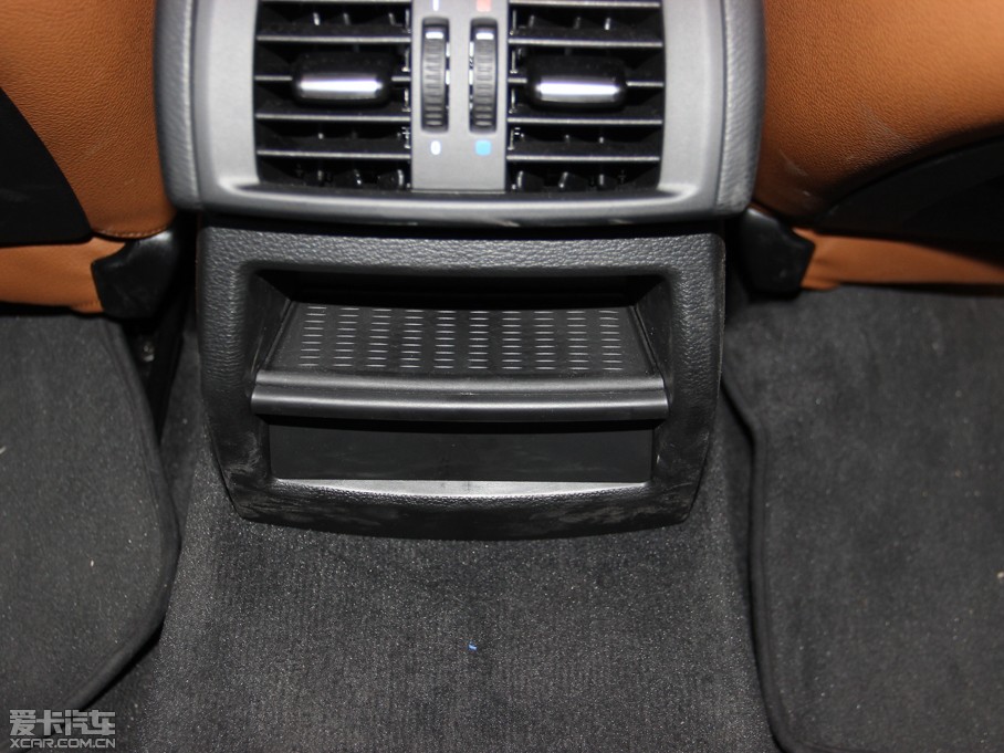 2014��RX4 xDrive28i M�\����