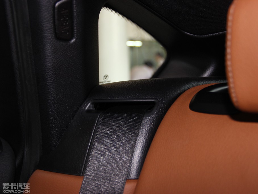 2014��RX4 xDrive28i M�\����