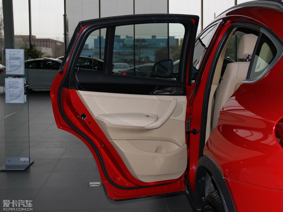 2014RX4 xDrive20i XO(sh)Ӌb