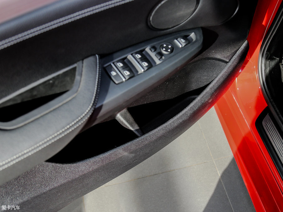 2014RX4 xDrive28i M\