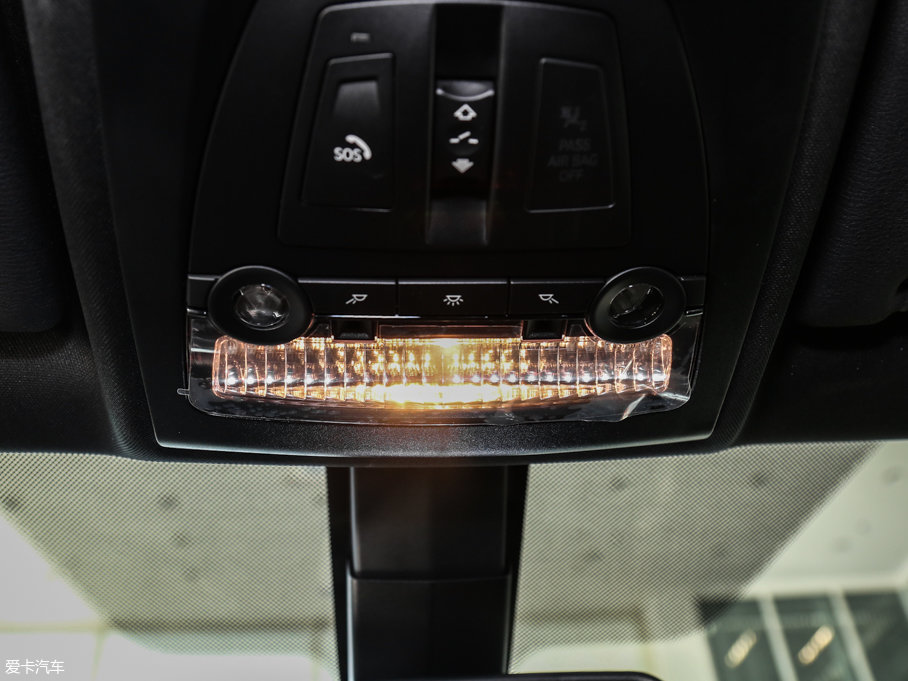 2014��RX4 xDrive28i M�\(y��n)��(d��ng)��