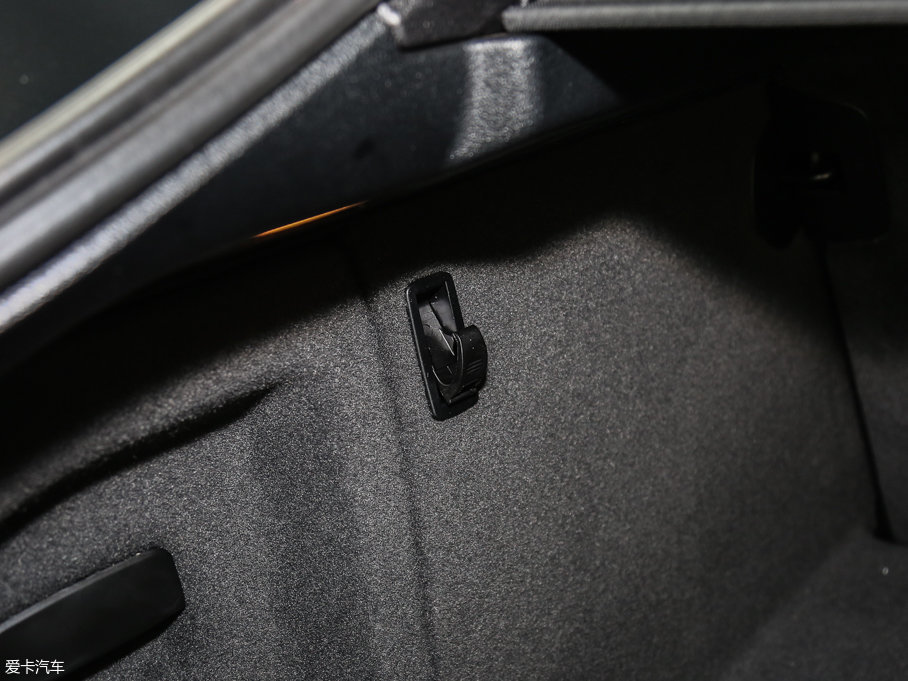 2014RX4 xDrive28i M\