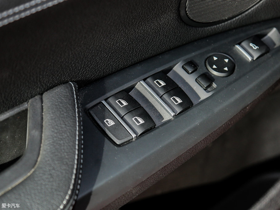 2014RX4 xDrive28i M\