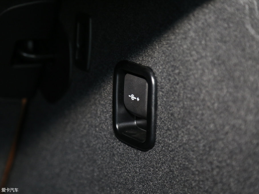 2014RX3Mڣ xDrive28i I