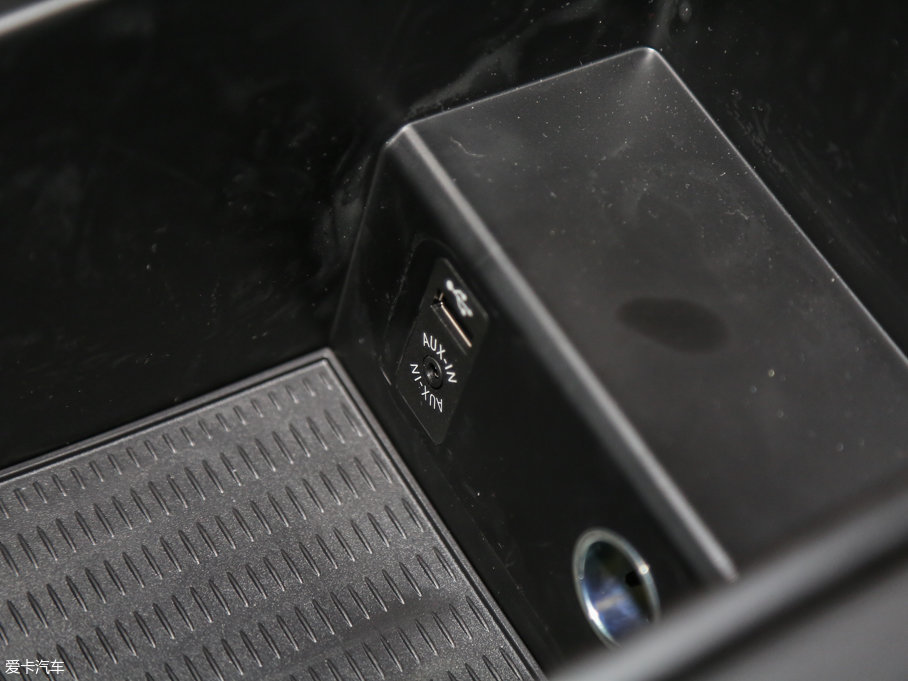 2014RX3Mڣ xDrive28i I