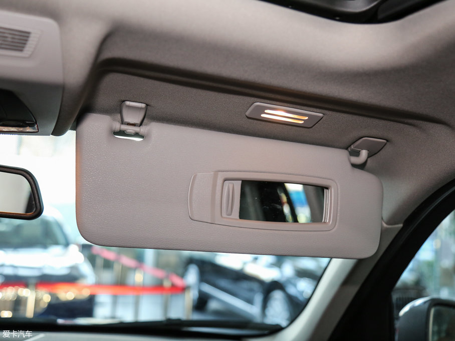 2014RX3Mڣ xDrive28i I