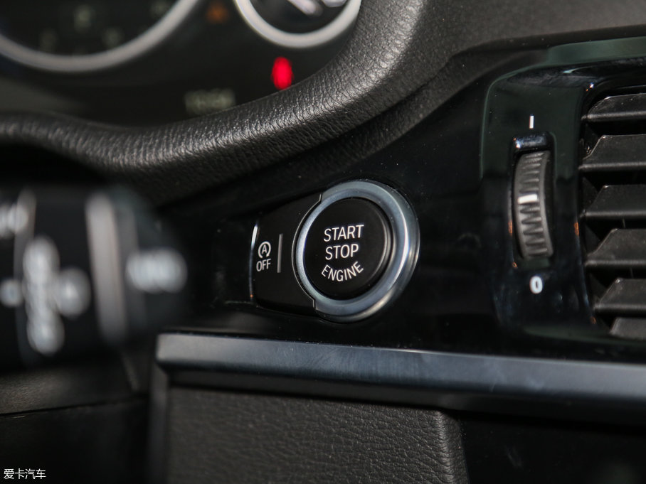 2014RX3Mڣ xDrive28i I