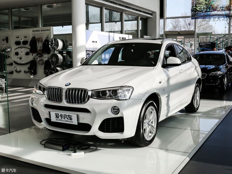 2014X4 xDrive28i M˶