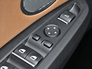 2014xDrive35i M\(yn)(dng) g