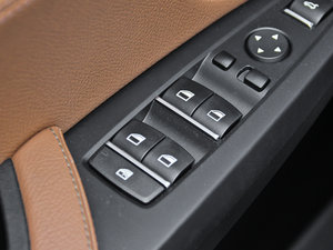 2014xDrive35i M\ {܇ƅ^	