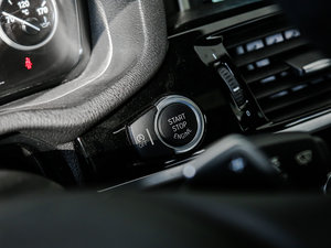 2014xDrive28i M\ п؅^