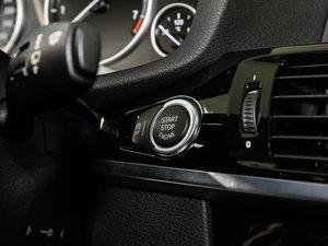 2014xDrive28i M\ п؅^