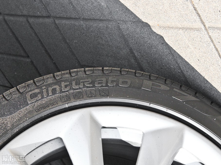 2014R4ϵT 420i OӋb