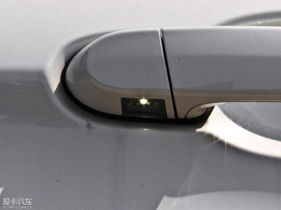 2014R4ϵT 420i OӋb