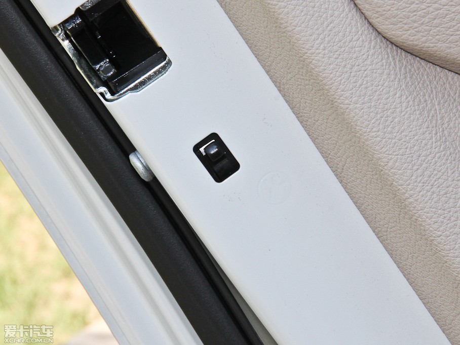 2014R4ϵT 420i OӋb