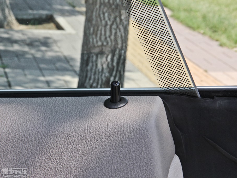 2014R4ϵT 420i OӋb