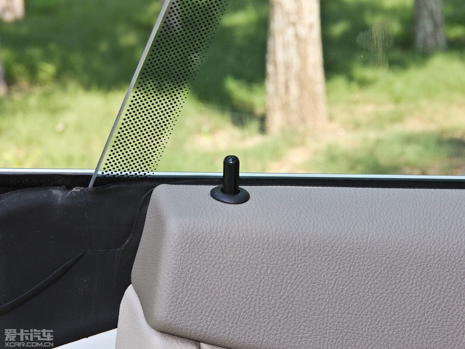 2014R4ϵT 420i OӋb