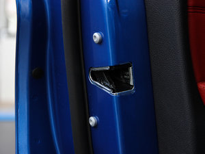 2014428i Gran Coupe M\(yn)(dng) g