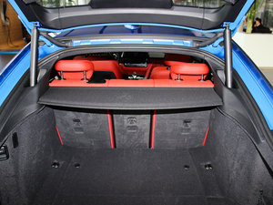 2014428i Gran Coupe M\(yn)(dng) g