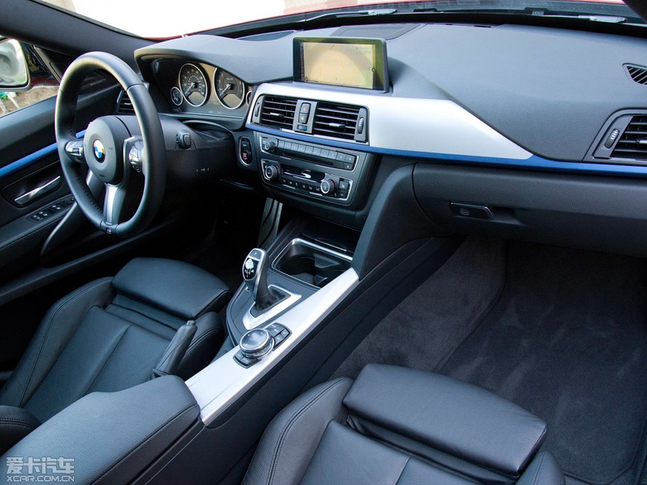 2015R3ϵGT 328i xDrive OӋb