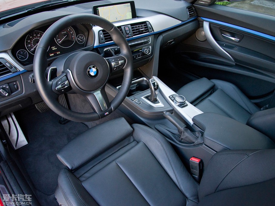 2015R3ϵGT 328i xDrive OӋb