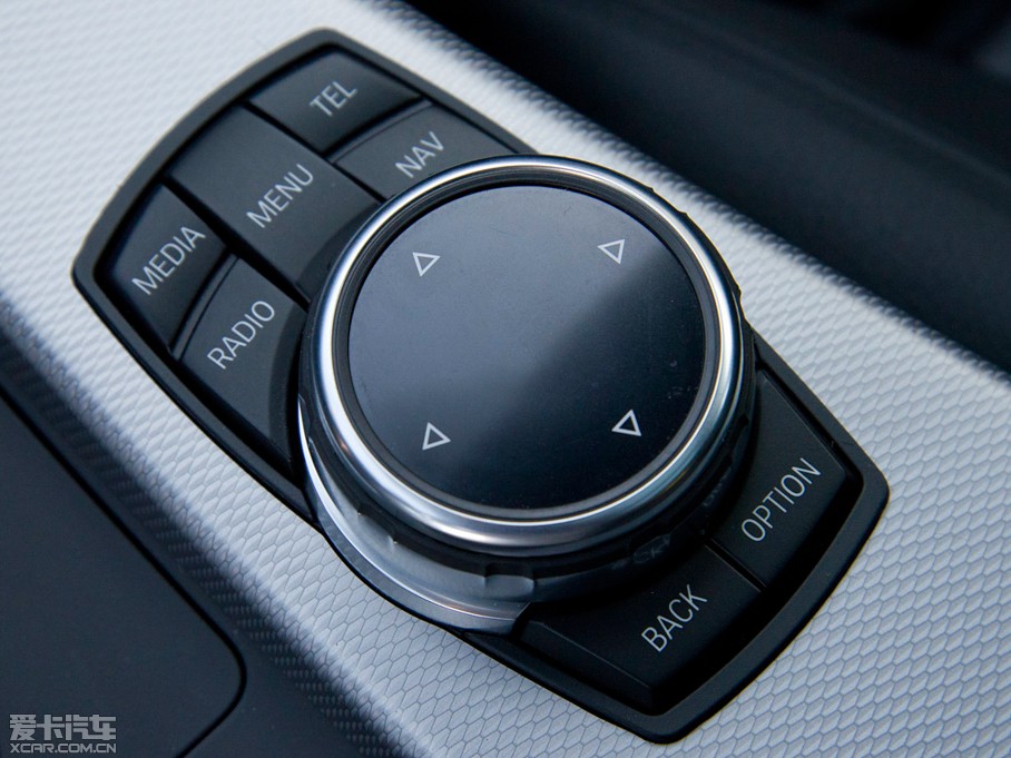 2015R3ϵGT 328i xDrive OӋb