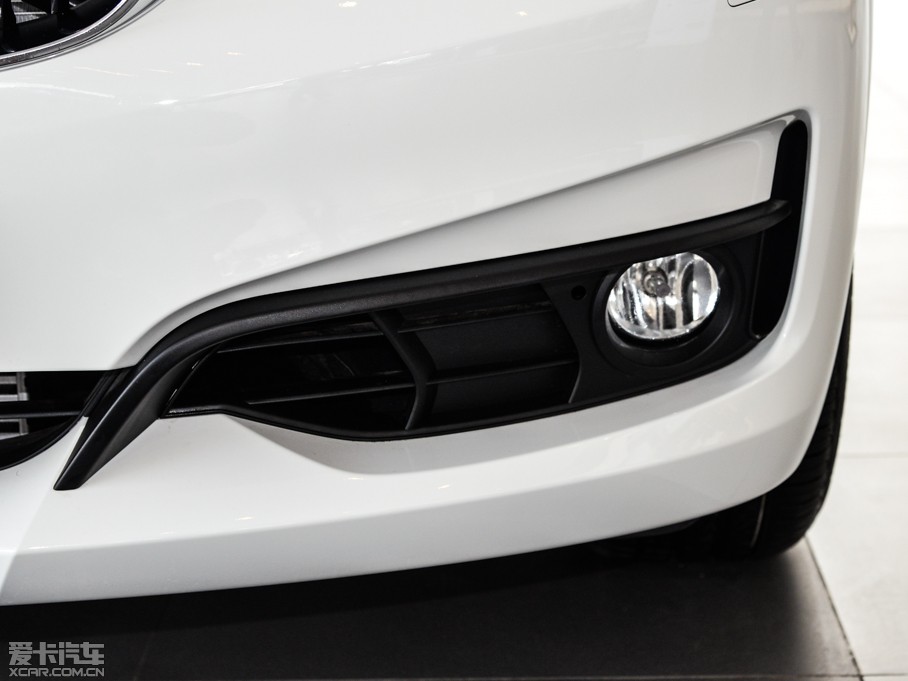 2015R3ϵGT 320i I