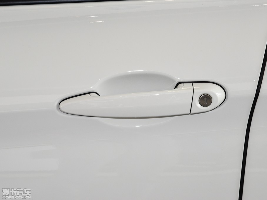 2015R3ϵGT 320i I