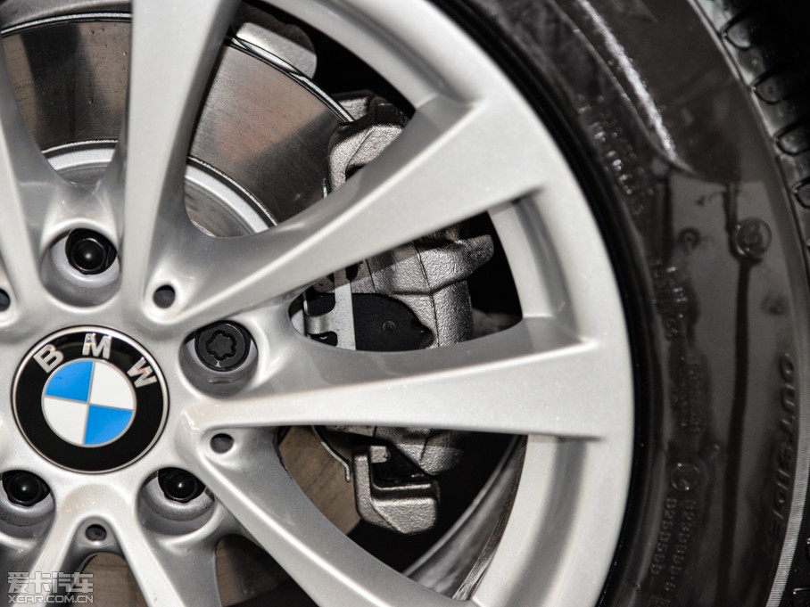 2015R3ϵGT 320i I