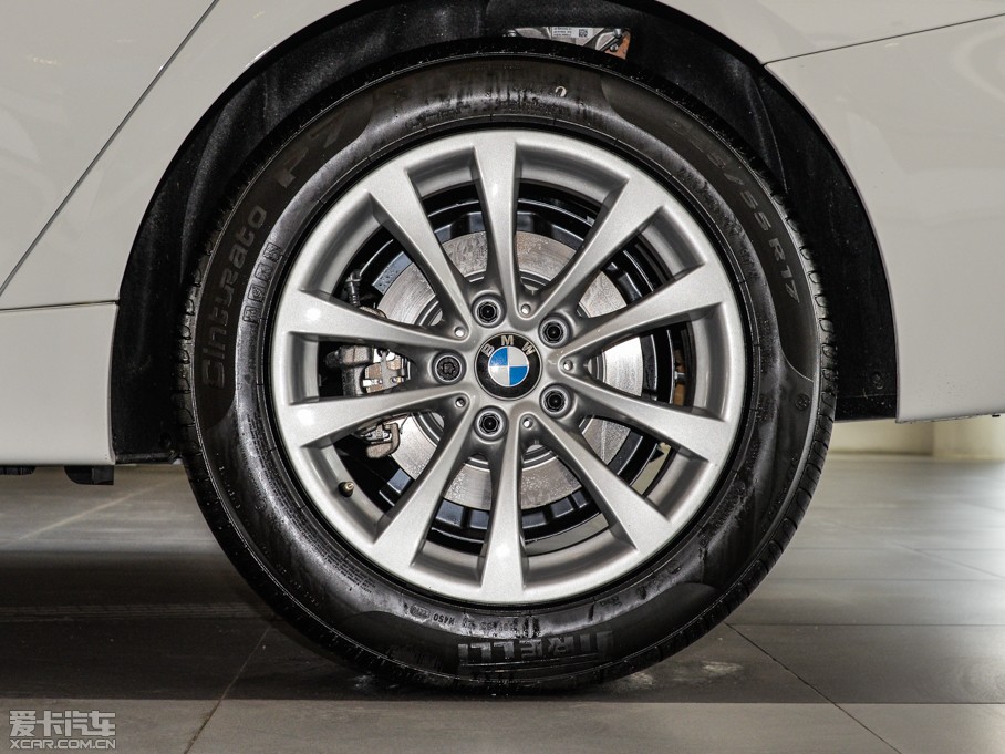 2015R3ϵGT 320i I