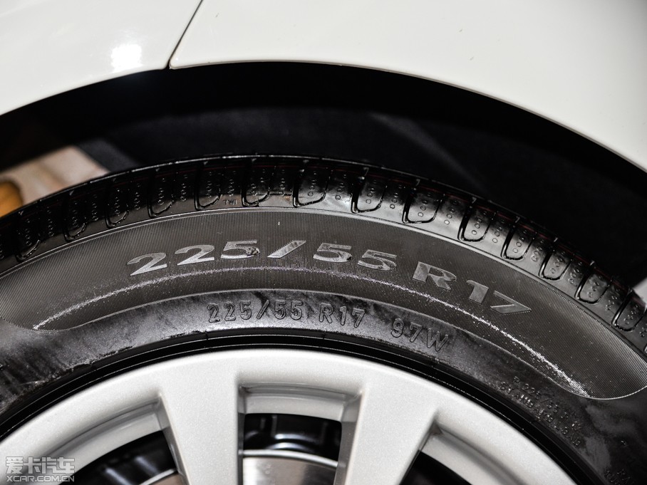 2015R3ϵGT 320i I