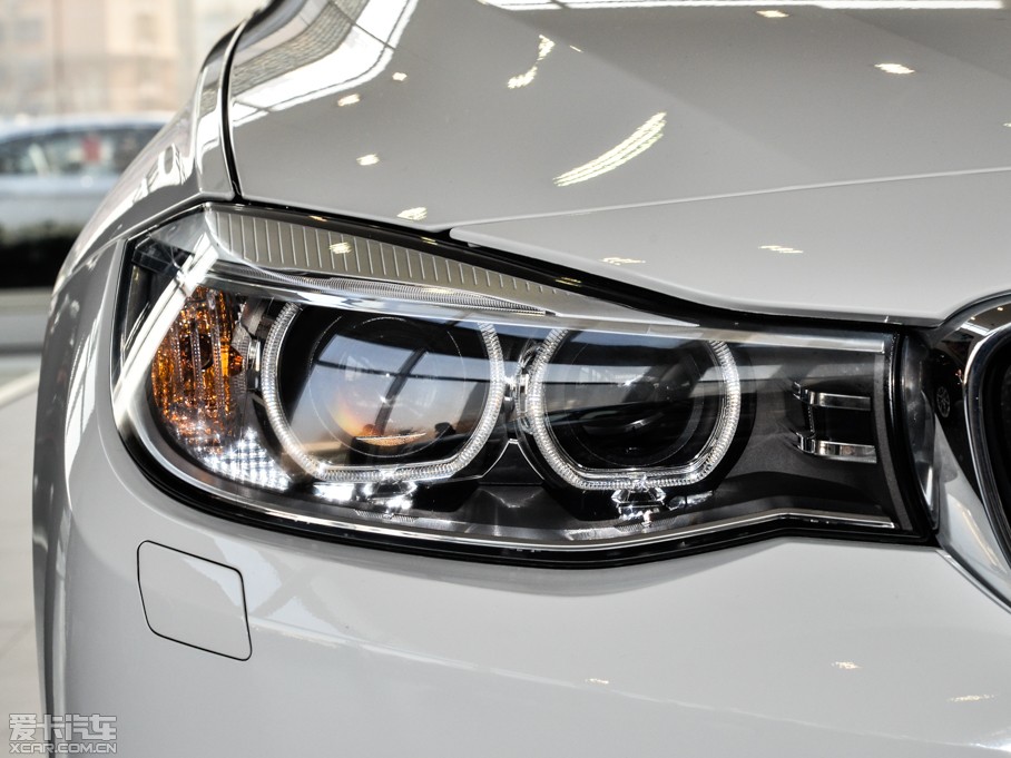 2015R3ϵGT 320i I