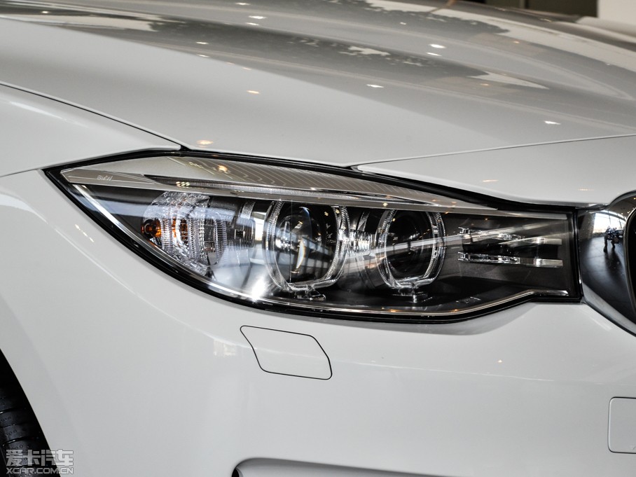 2015R3ϵGT 320i I