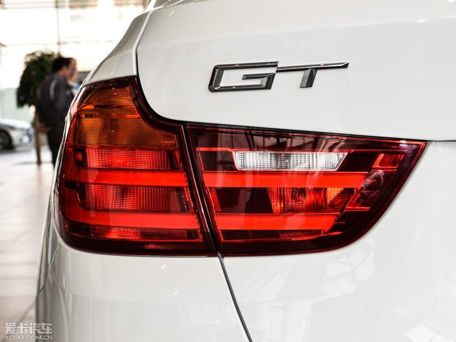 2015R3ϵGT 320i I