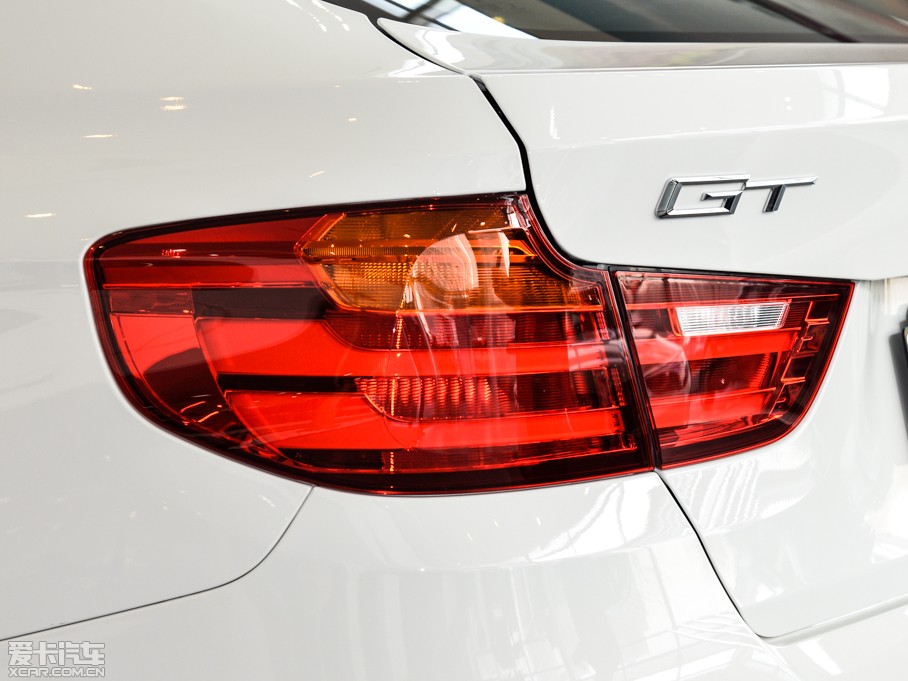 2015R3ϵGT 320i I