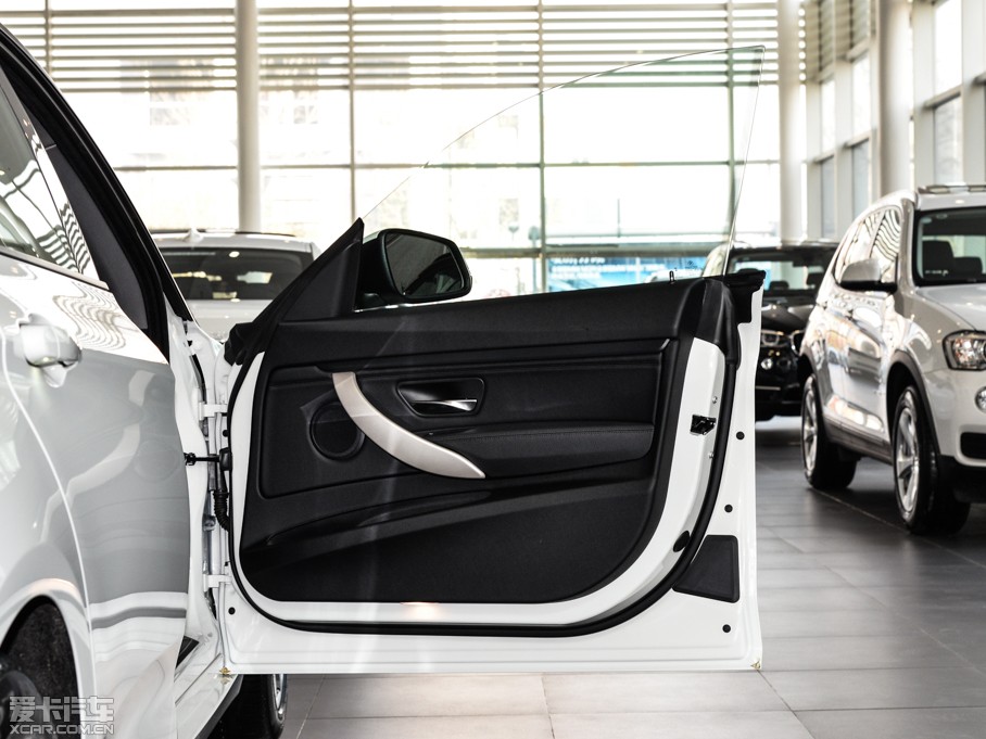 2015R3ϵGT 320i I