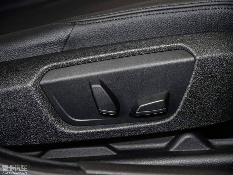 2015R3ϵGT 320i I