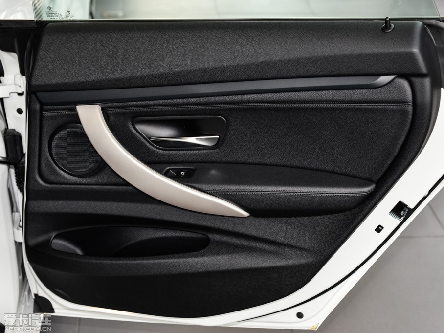 2015R3ϵGT 320i I