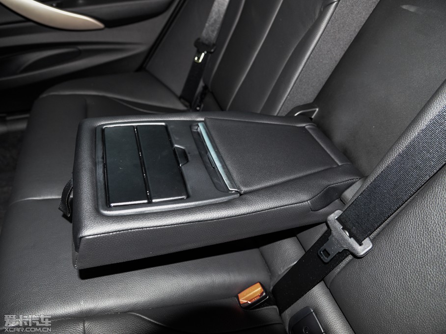 2015R3ϵGT 320i I