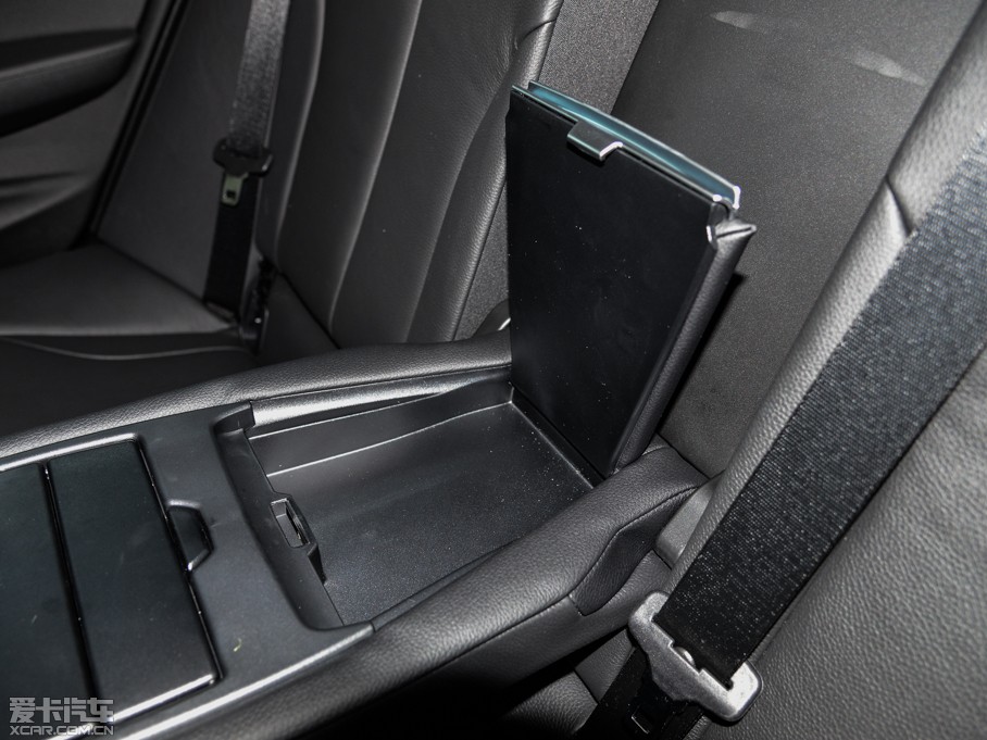 2015R3ϵGT 320i I