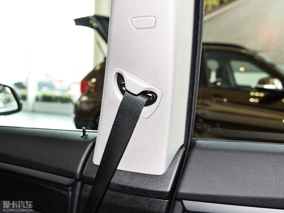 2015R3ϵGT 320i I