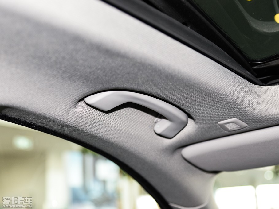 2015R3ϵGT 320i I