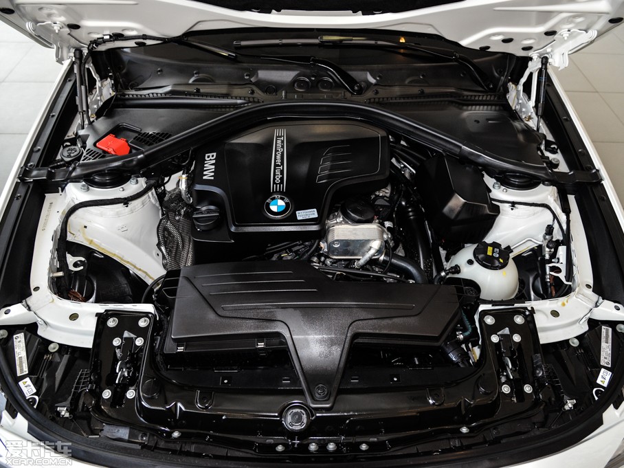 2015R3ϵGT 320i I